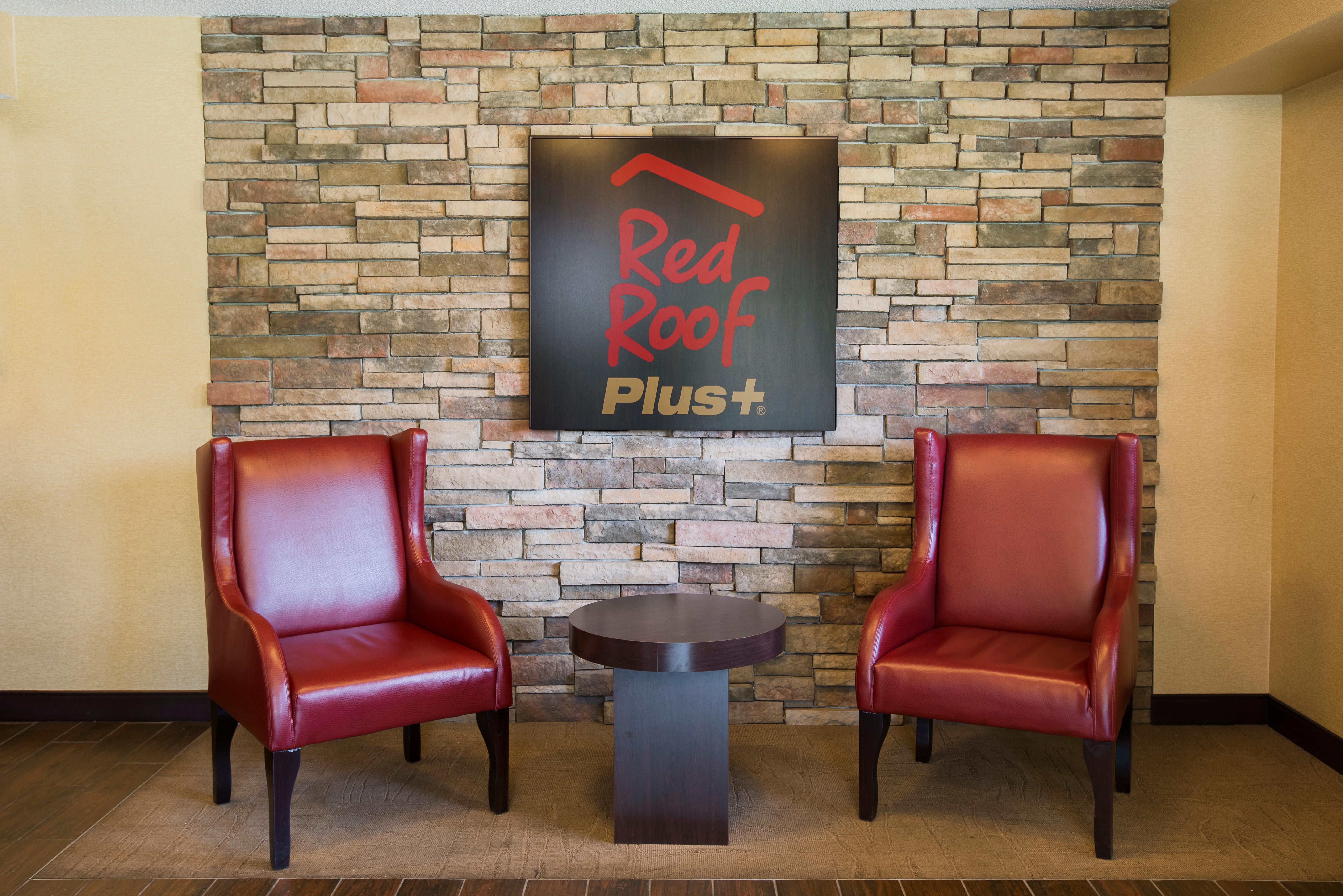 Red Roof Inn Plus+ Chicago - Willowbrook Exterior photo